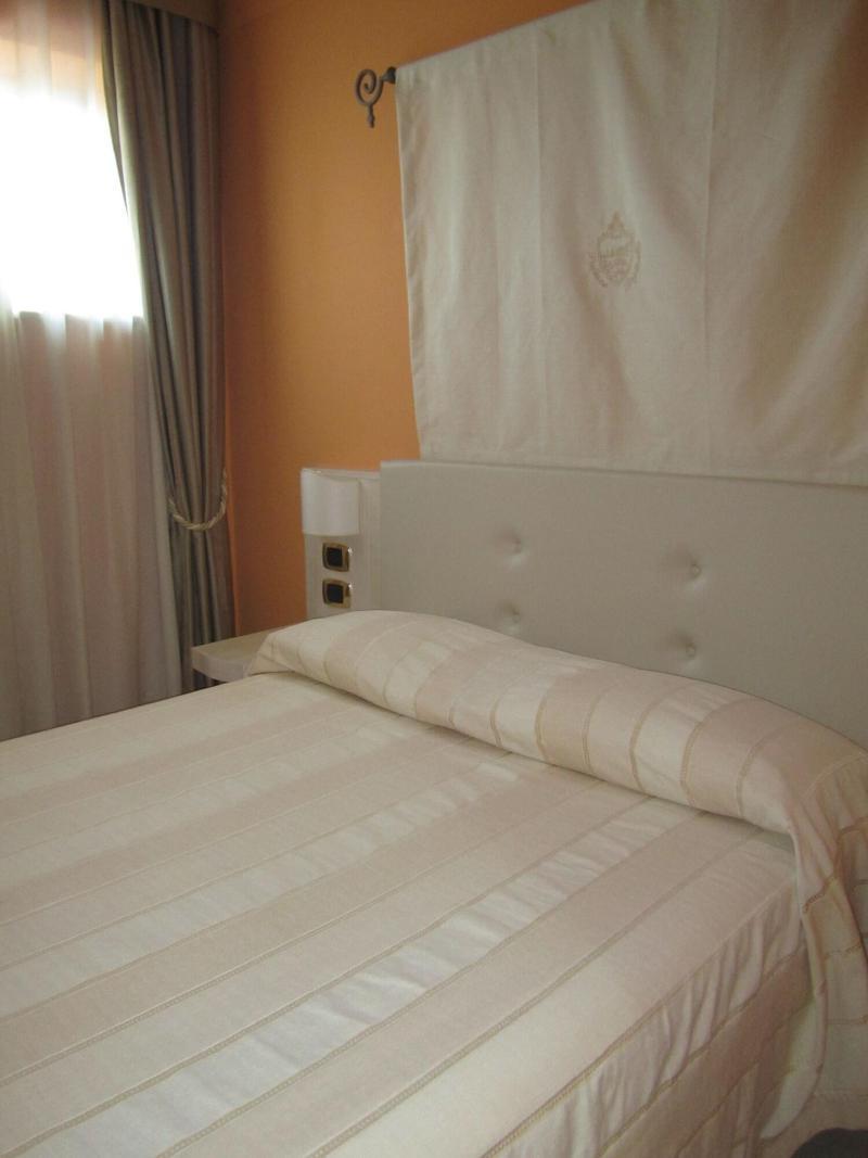 Aparthotel Palazzo Reginella Bovalino Marina Exterior foto